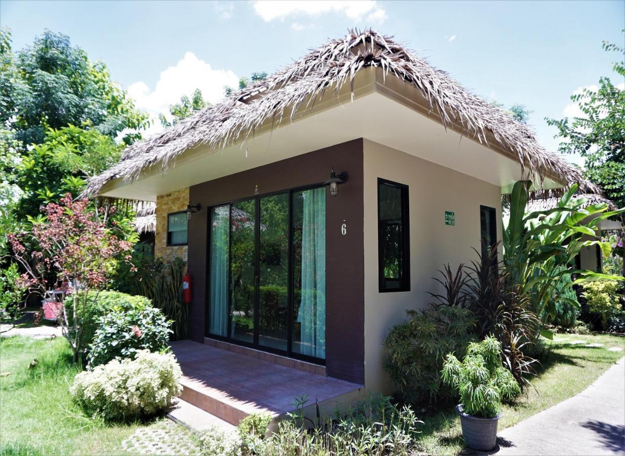 Papa'S Home And Rabbit Cafe Ban Mai  Exterior foto