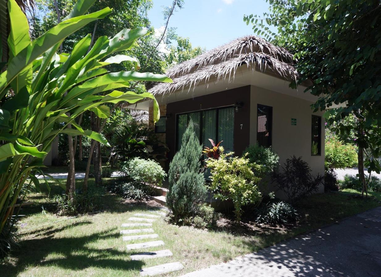 Papa'S Home And Rabbit Cafe Ban Mai  Exterior foto